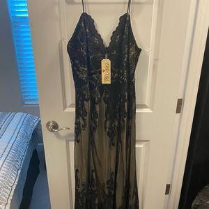 Black lace maxi dress size XXL